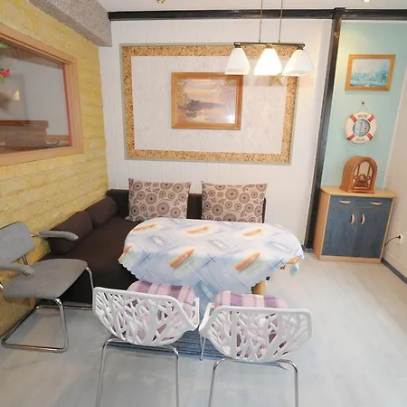 Holiday home Cztery Pory Roku Grzybowo (West Pomeranian)