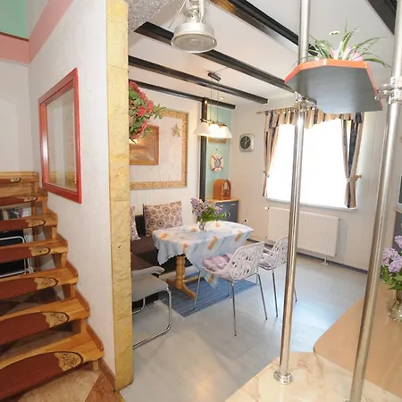 Holiday home Cztery Pory Roku Grzybowo (West Pomeranian)