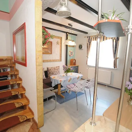 Feriehus Cztery Pory Roku Grzybowo (West Pomeranian)